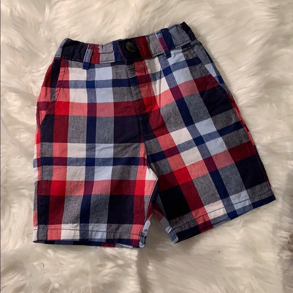 Short set - Picture 3 of 3